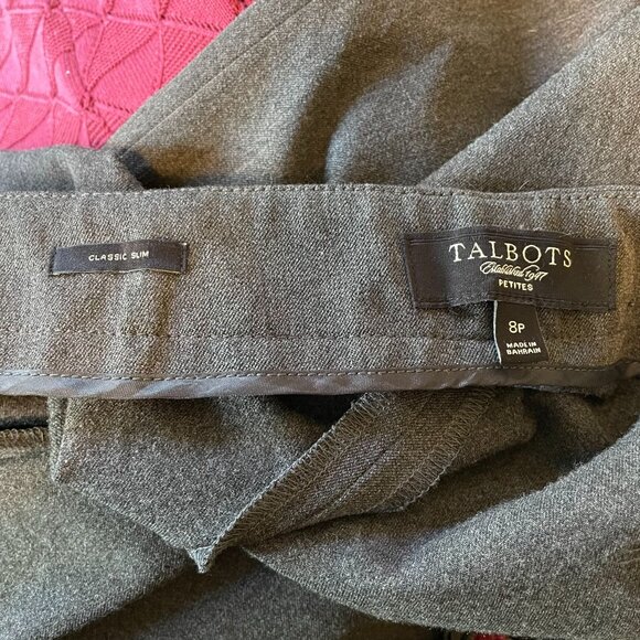 Talbots Comfy Women's Gray Side Zip Ankle Length Trousers with Stretch Size 8P - Picture 4 of 5